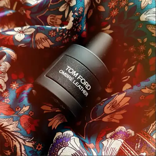 عطر آمبر لدر